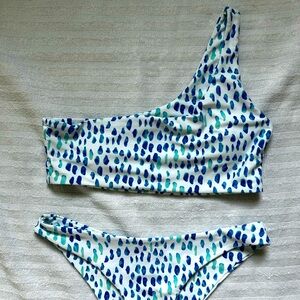 SHEIN Blue and Green One-Shoulder Bikini